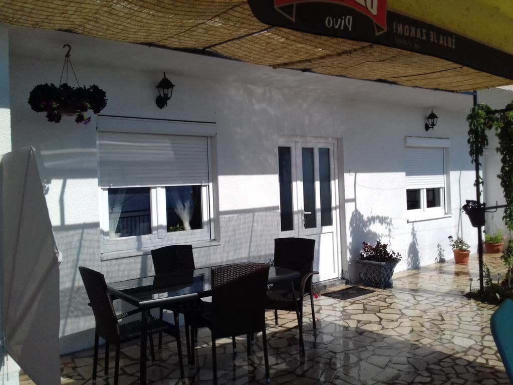Apartment Little Princess Dora Apartma