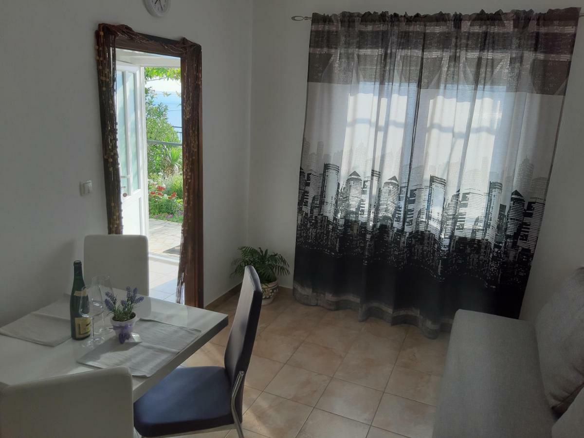 Apartment Little Princess Dora Apartma Senj (Lika-Senj)
